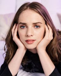 Фото №2 Майя Хоук