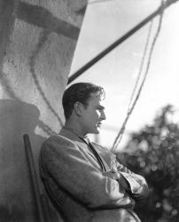 Фото №1 Генри Уилкоксон