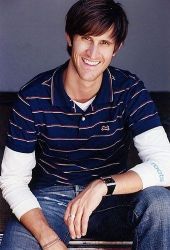 Фото №1 Шон Бакхолз