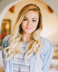 Фото №1 Jillian Sipkins