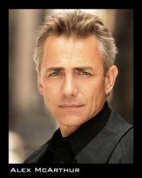 Фото №1 Алекс МакАртур
