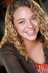 Фото №1 Шелби Мэлоун