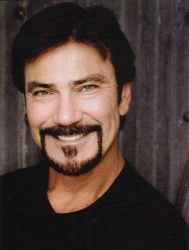 Фото №1 Виктор Риверс