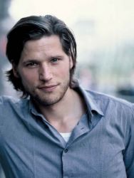 Фото №2 Себастьян Штробель