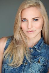 Фото №1 Лаура Флэннери