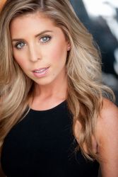 Фото №2 Линдсэй Ламб