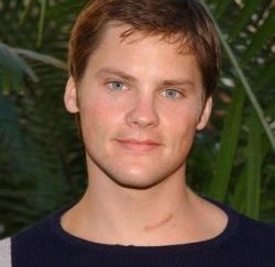 Фото №1 Тедди Данн