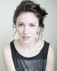 Фото №1 Эстер Смит