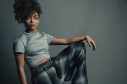 Фото №1 Логан Браунинг