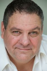 Фото №1 Сэм Дуглас