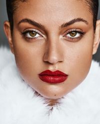 Фото №1 Инанна Саркис