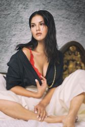 Фото №2 Санни Леоне