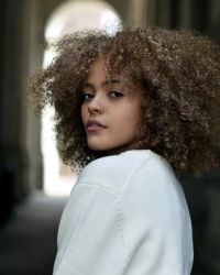 Фото №1 Куинтесса Суинделл