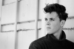 Фото №1 Джонатан Барнвелл