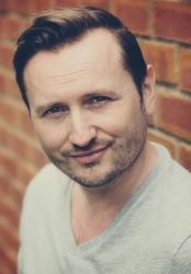 Фото №2 Джеймс Фишер