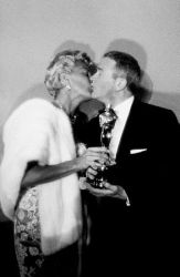 Фото №2 Ред Баттонс