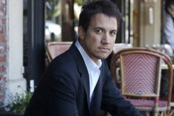 Фото №1 Джон Ливингстон