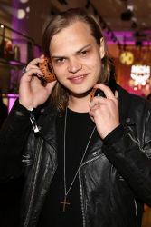 Фото №2 Уилсон Оксенкнехт