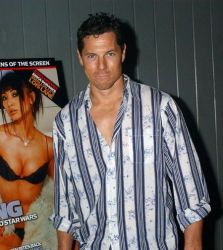 Фото №1 Крис Гэнн