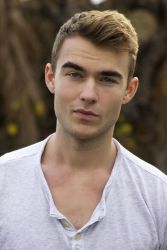 Фото №2 Тейлор Йоргенсен