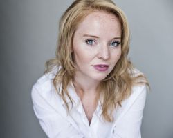 Фото №1 Михаэла Лонгден