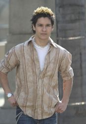 Фото №2 Оливер Джеймс