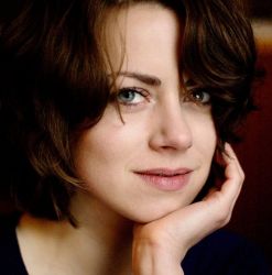 Фото №1 Алиса Двиер