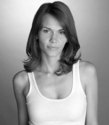 Фото №2 Эллисон Ланж