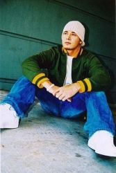 Фото №1 Марти Дью