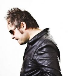 Фото №1 Кеннет Коллар