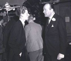 Фото №1 Сесил Паркер