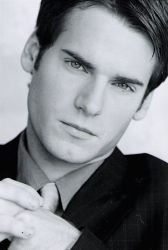 Фото №1 Девид де Латур