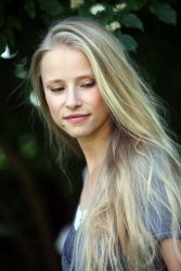 Фото №2 Сюзанна Борман