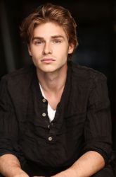 Фото №2 Кинэн Трэйси