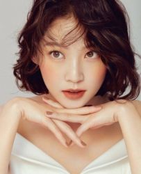 Фото №1 Кон Сын-ён