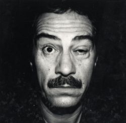 Фото №1 Нино Манфреди