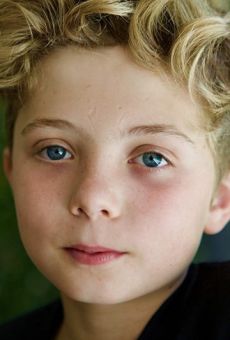 Роман Гриффин Дэвис