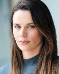 Фото №1 Эрика Бузер