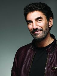 Фото №1 Чак Лорри