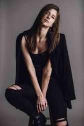 Фото №1 Аманда Эдриэнн