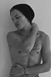 Фото №2 Пол Бартел