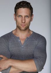 Фото №1 Коуди Рэй Томпсон