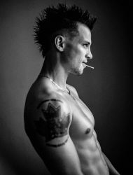 Фото №1 Даррен Манн