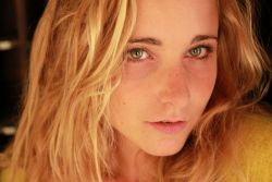 Фото №1 Фанни Турон