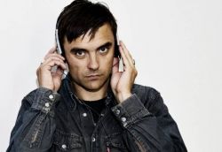 Фото №2 Симон Квамм