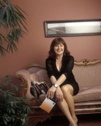 Фото №1 Мэри Уолш