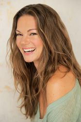 Фото №1 Stephanie Cleough