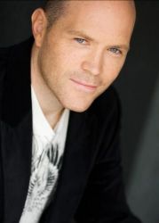 Фото №2 Джош Блэкер