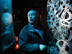 Фото №1 Фрэнк Хененлоттер