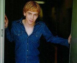 Фото №1 Дилан Троубридж